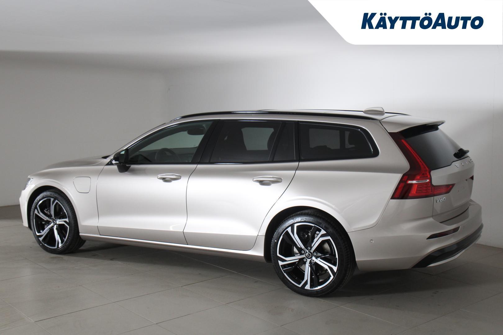 VOLVO V60 2026
