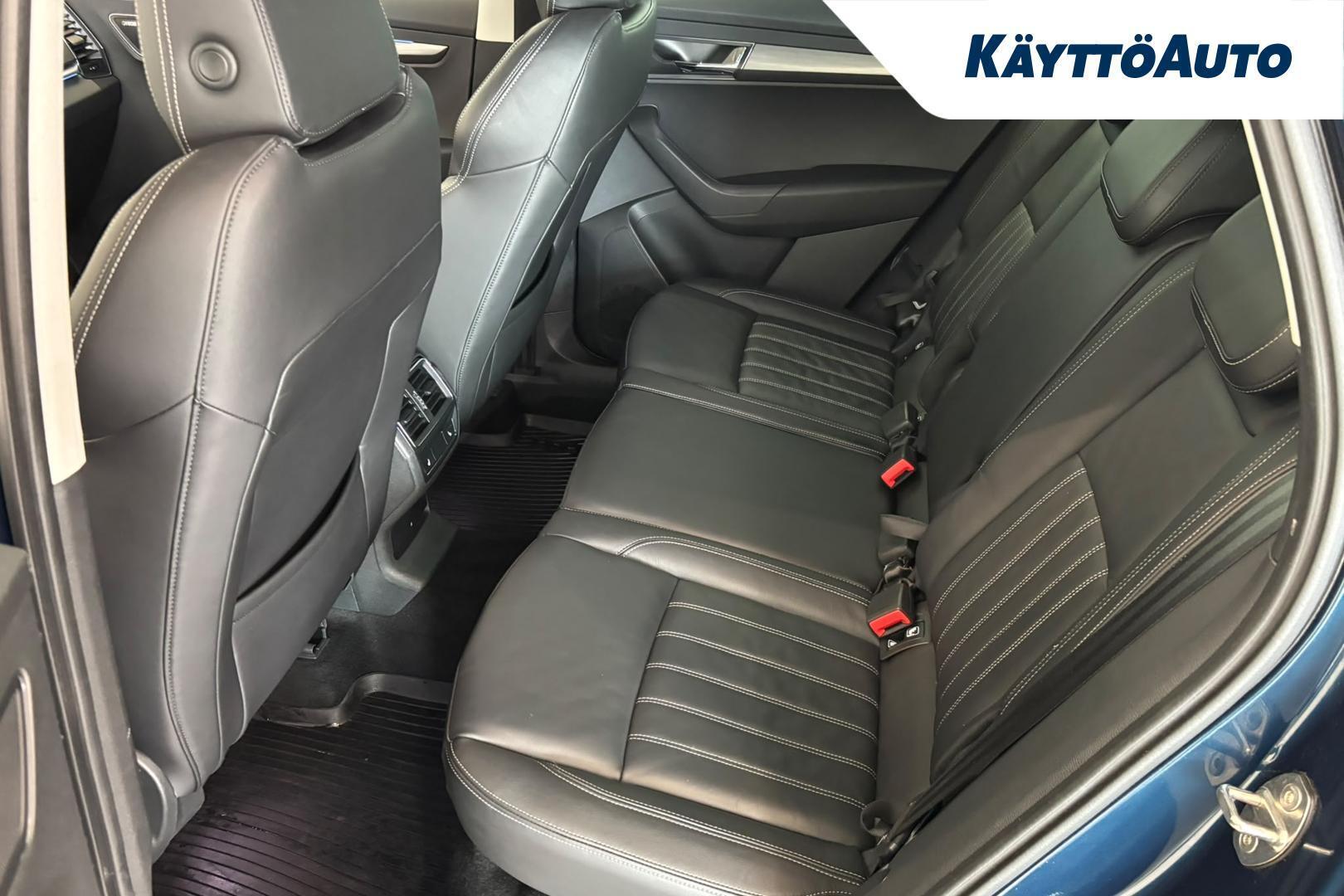 SKODA Karoq 2019