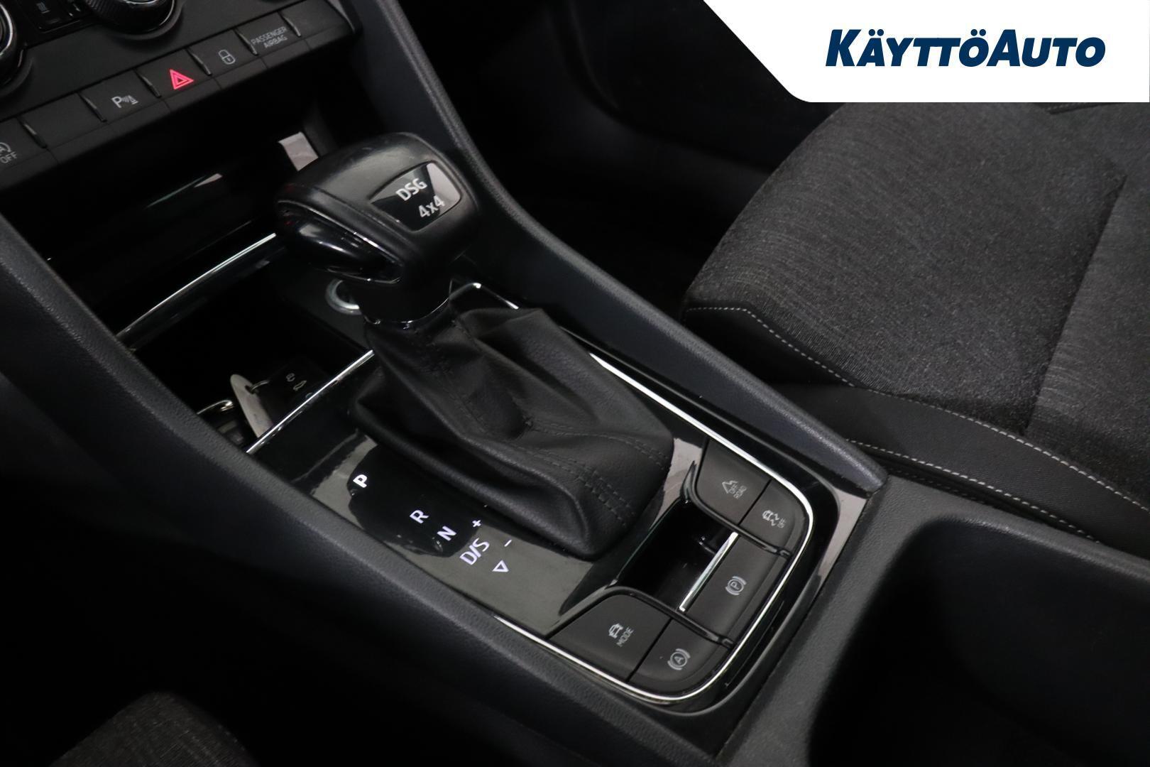 SKODA Karoq 17