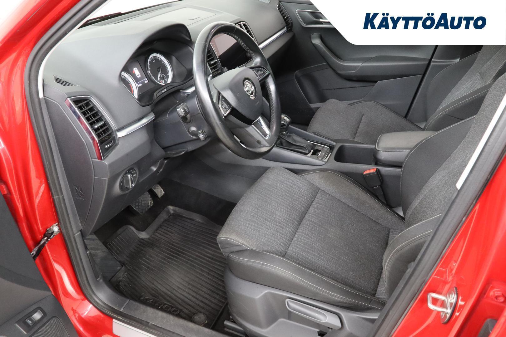 SKODA Karoq 6