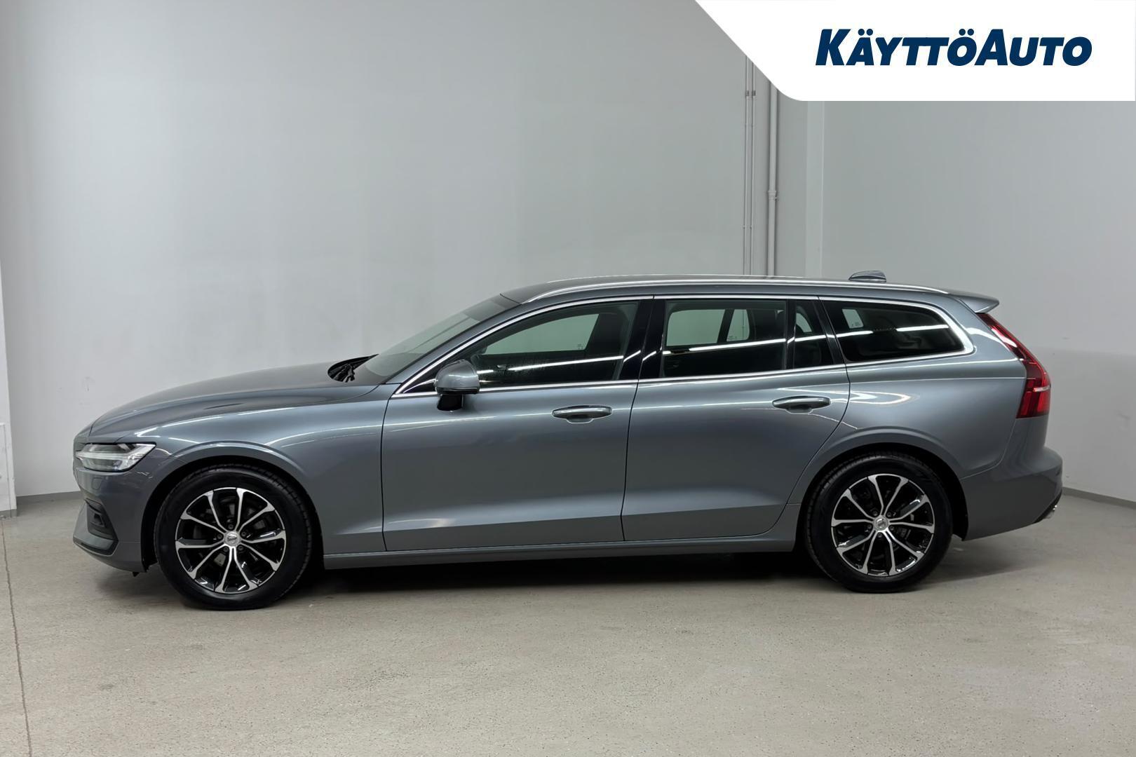 VOLVO V60 2021