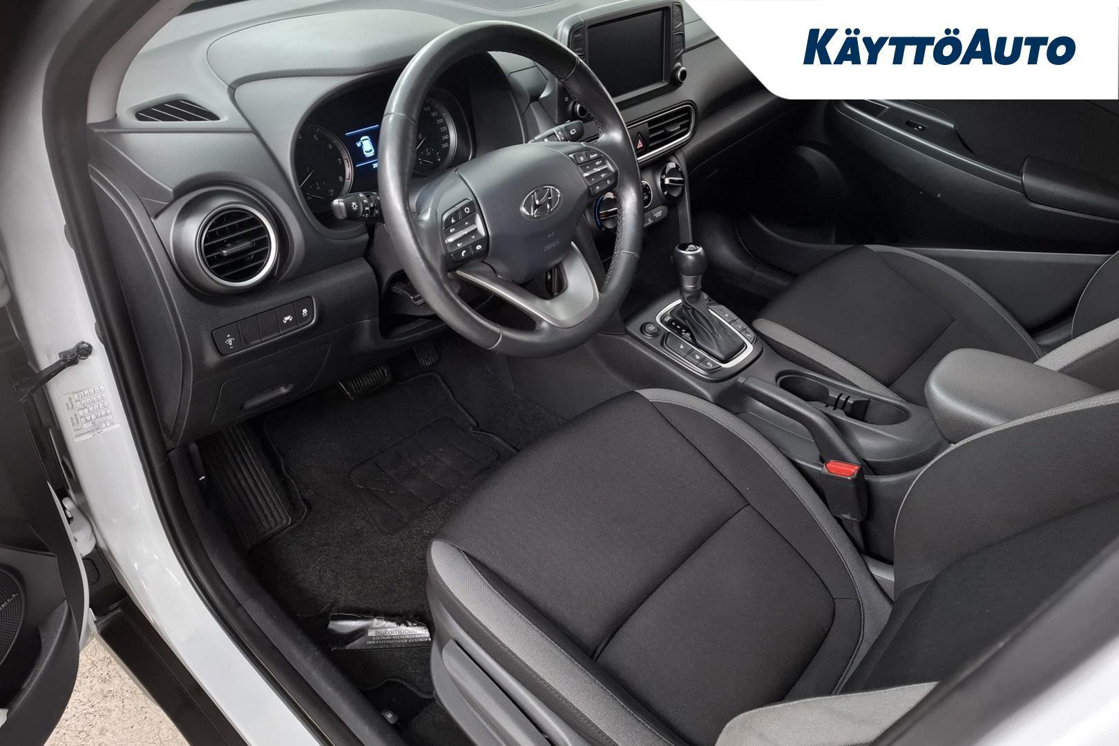 HYUNDAI KONA 9