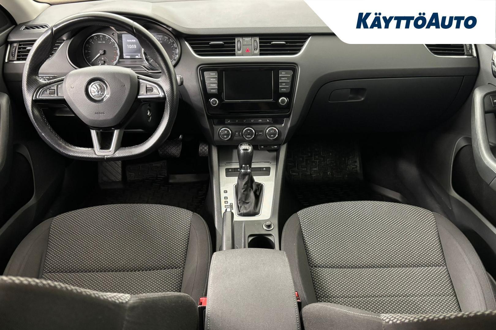 SKODA Octavia 2016