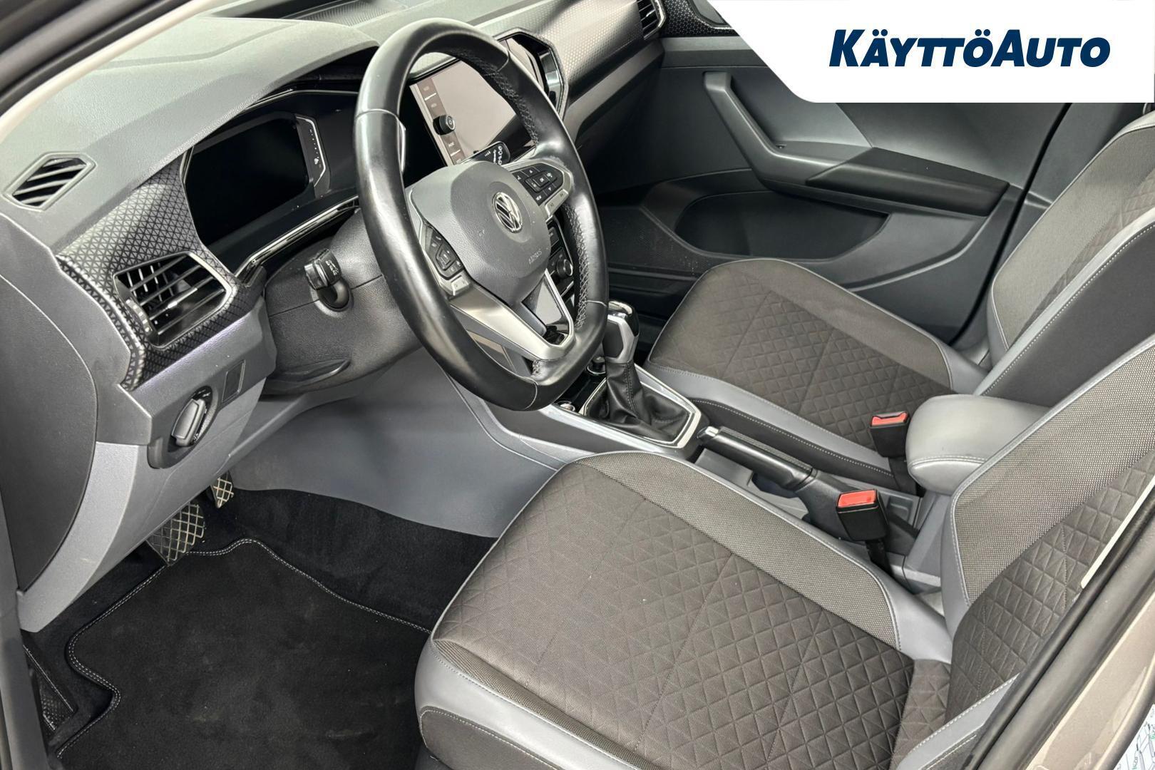 VOLKSWAGEN T-Cross 2019