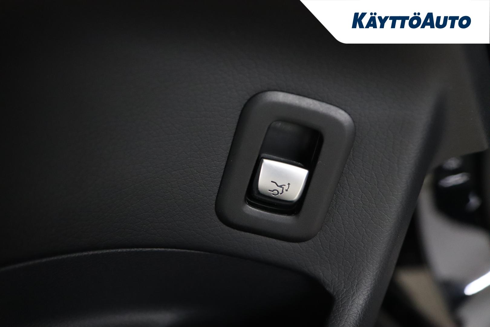 MERCEDES-BENZ GLC 2016