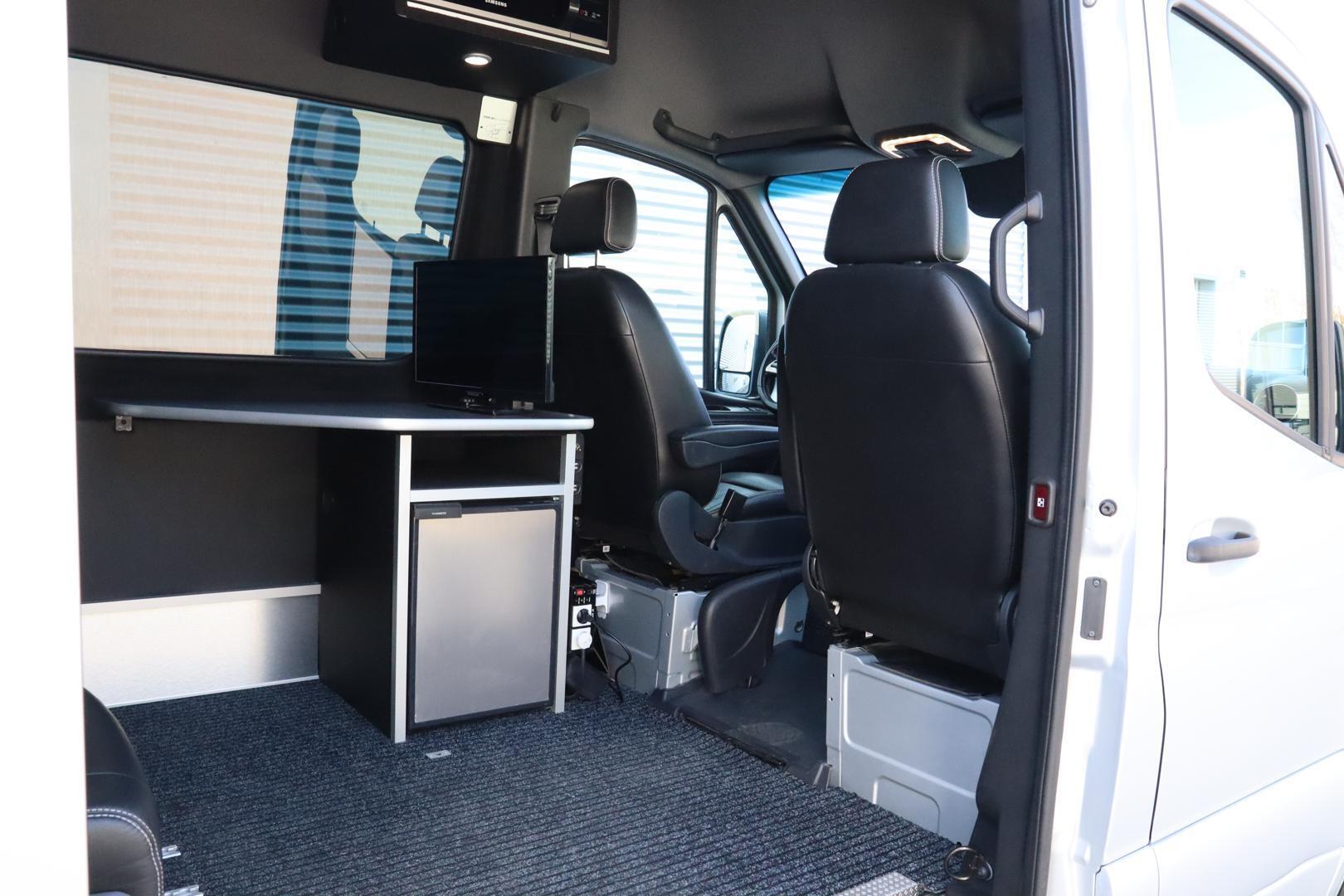 MERCEDES-BENZ Sprinter 2021