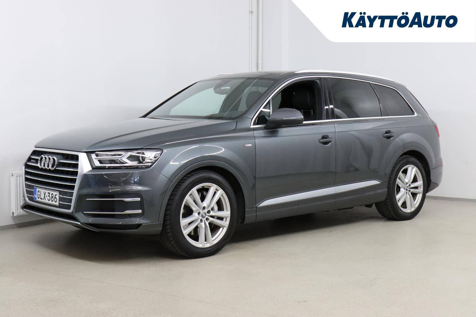 AUDI Q7 2015
