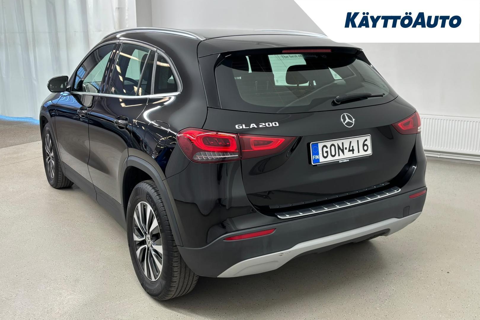 MERCEDES-BENZ GLA 2020