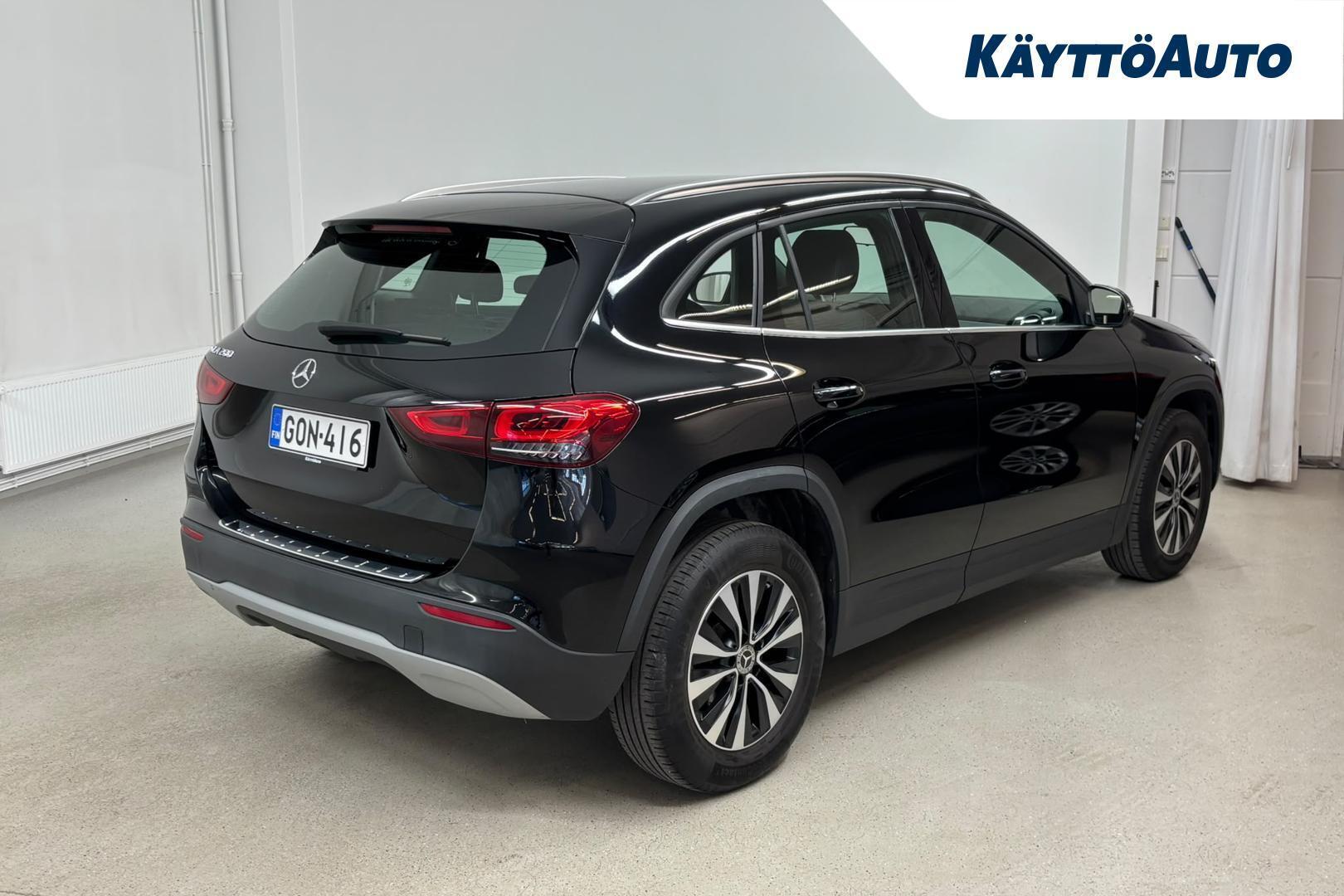 MERCEDES-BENZ GLA 2020