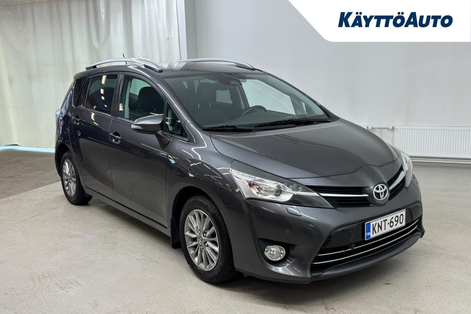 TOYOTA Verso 2016