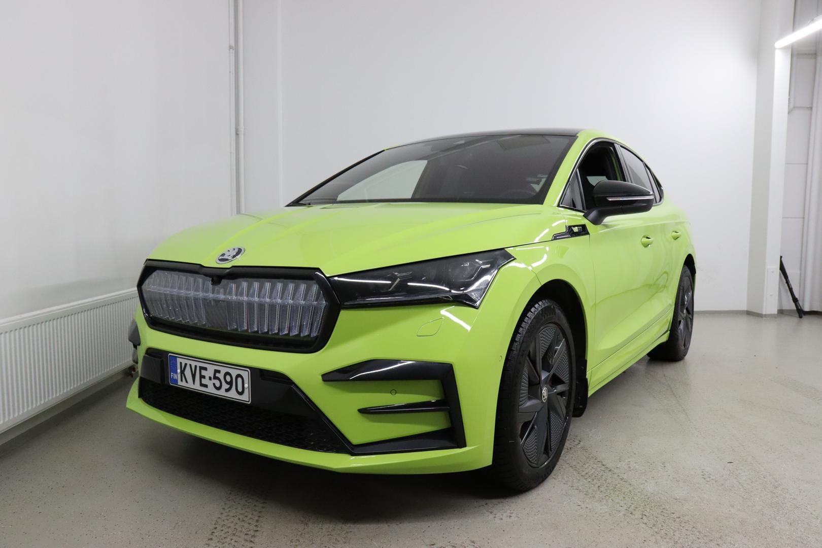 SKODA Enyaq 2023