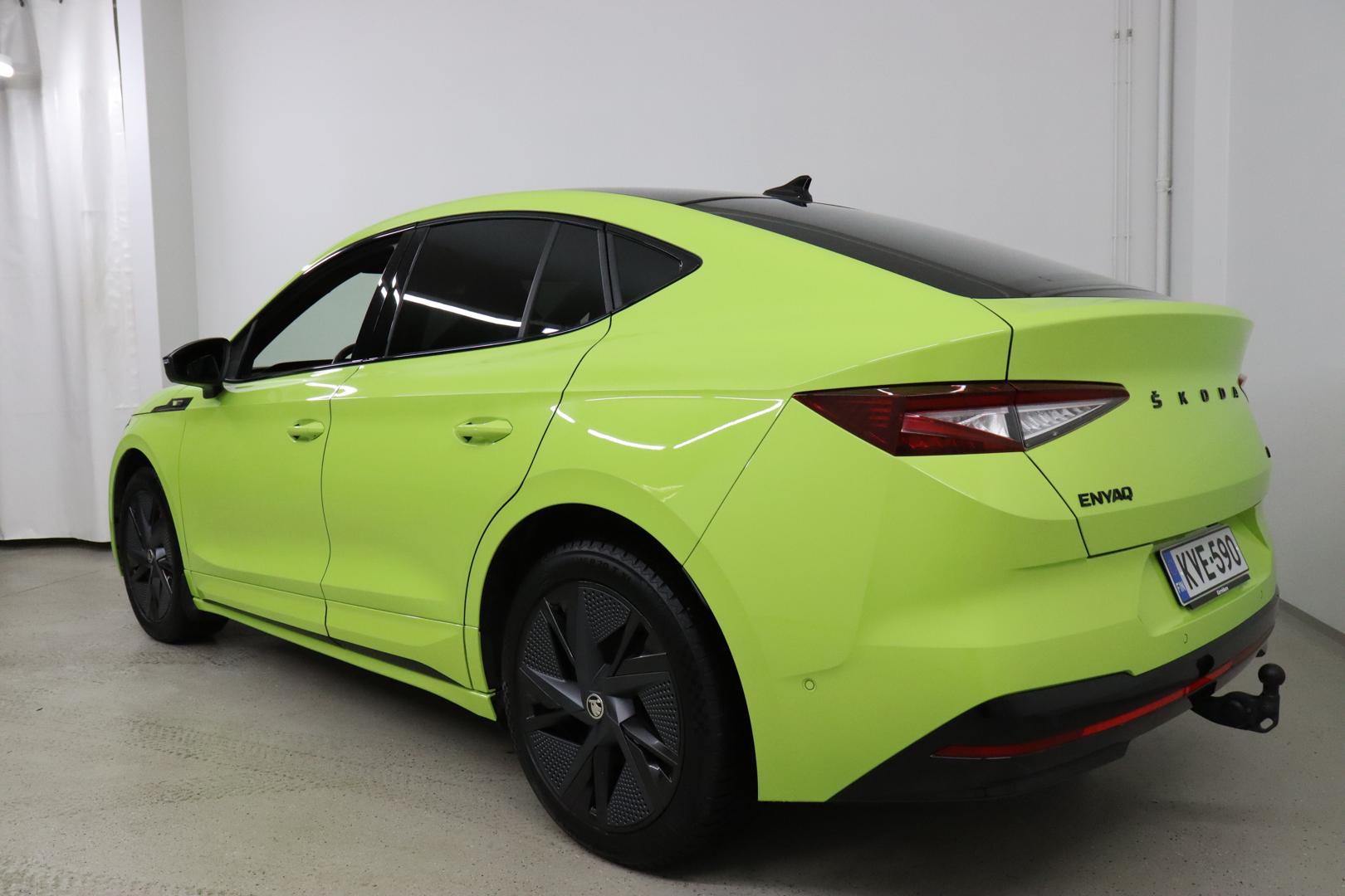 SKODA Enyaq 2023