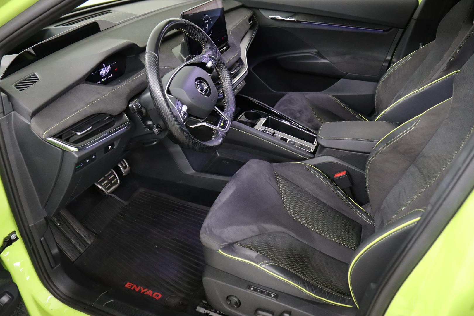 SKODA Enyaq 2023