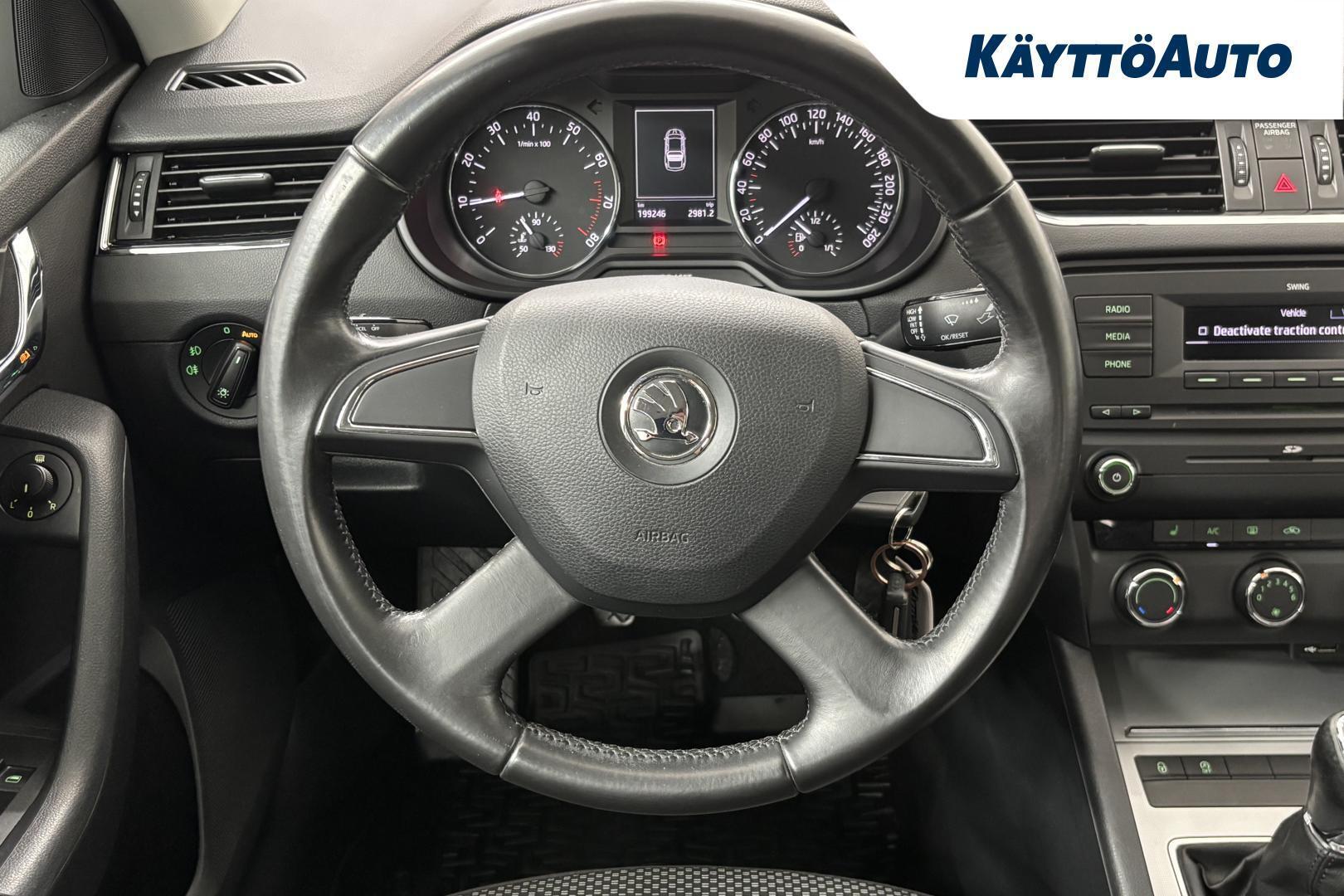 SKODA Octavia 2013