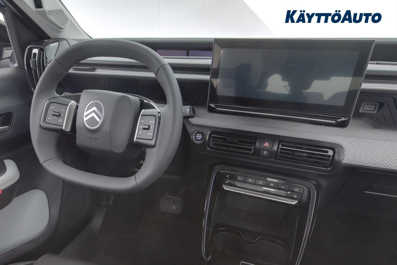 CITROEN e-C3 Aircross 10