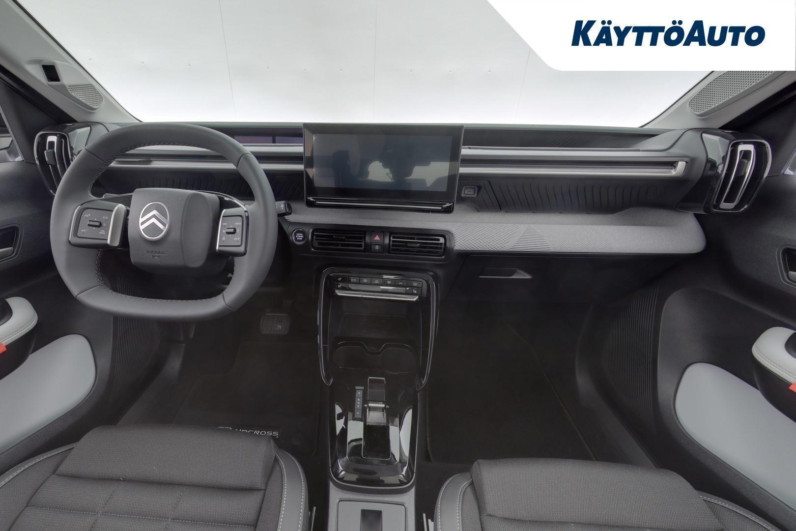 CITROEN e-C3 Aircross 9
