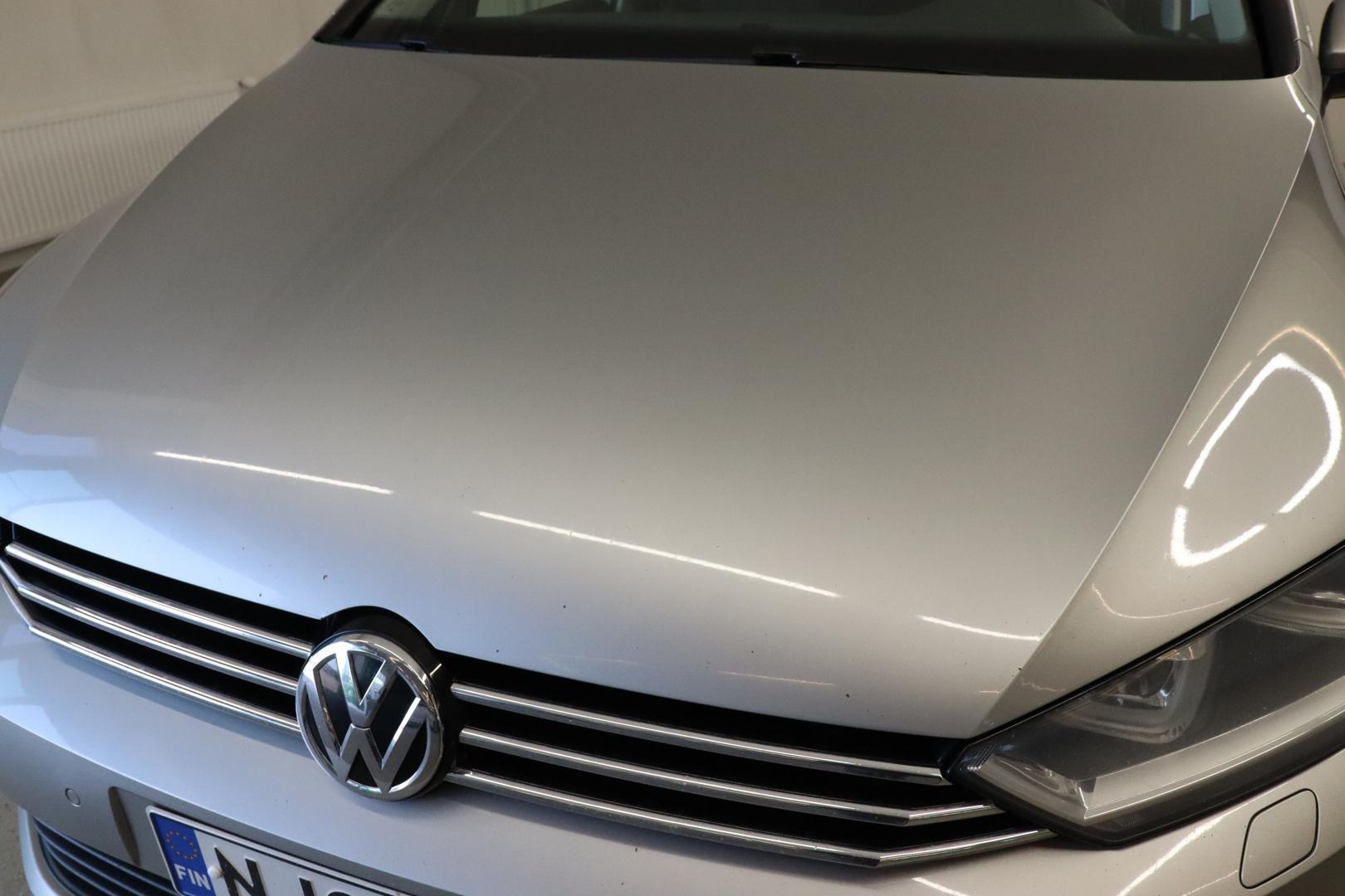 VOLKSWAGEN Golf Sportsvan 2014