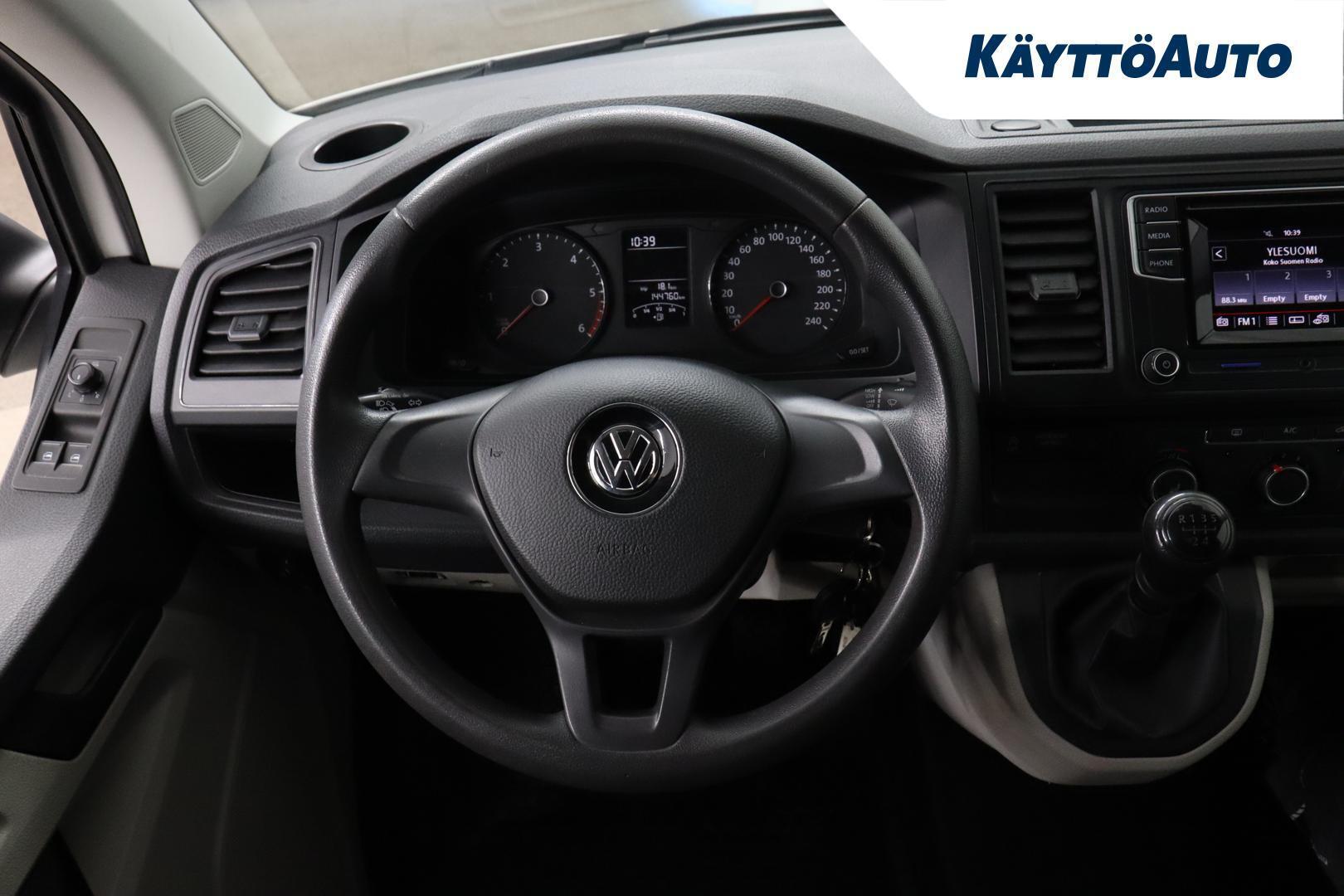 VOLKSWAGEN Transporter 2015