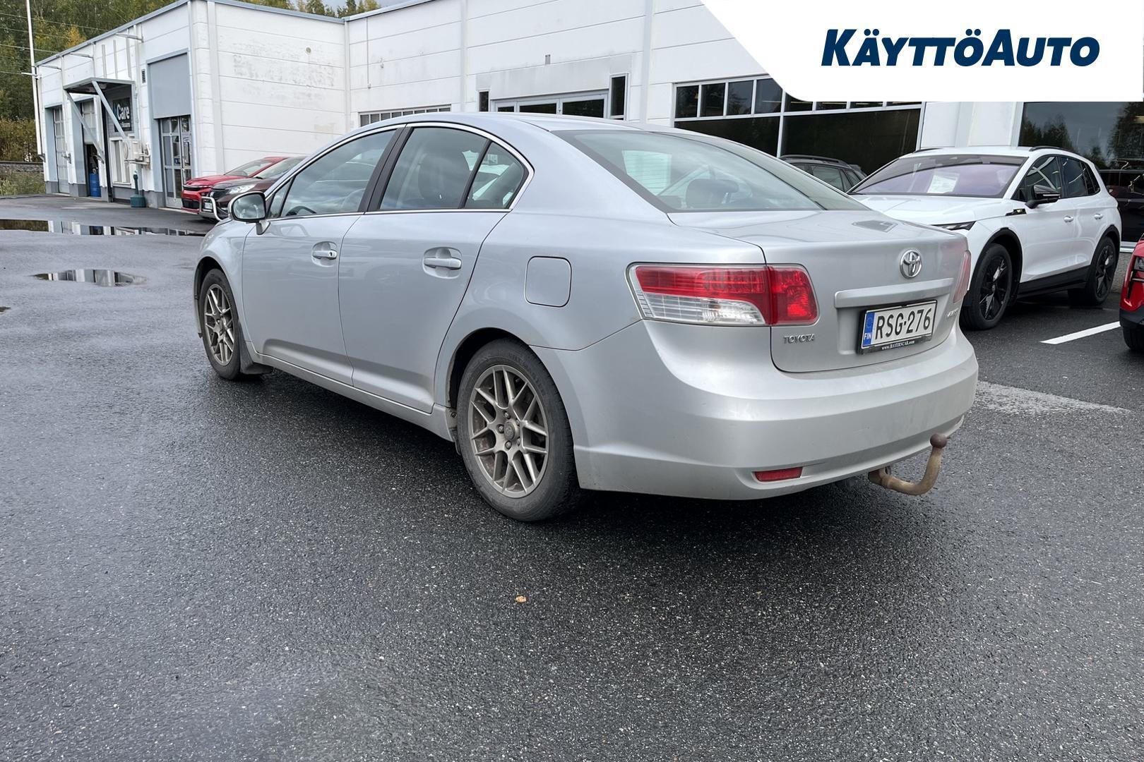 TOYOTA Avensis 2009