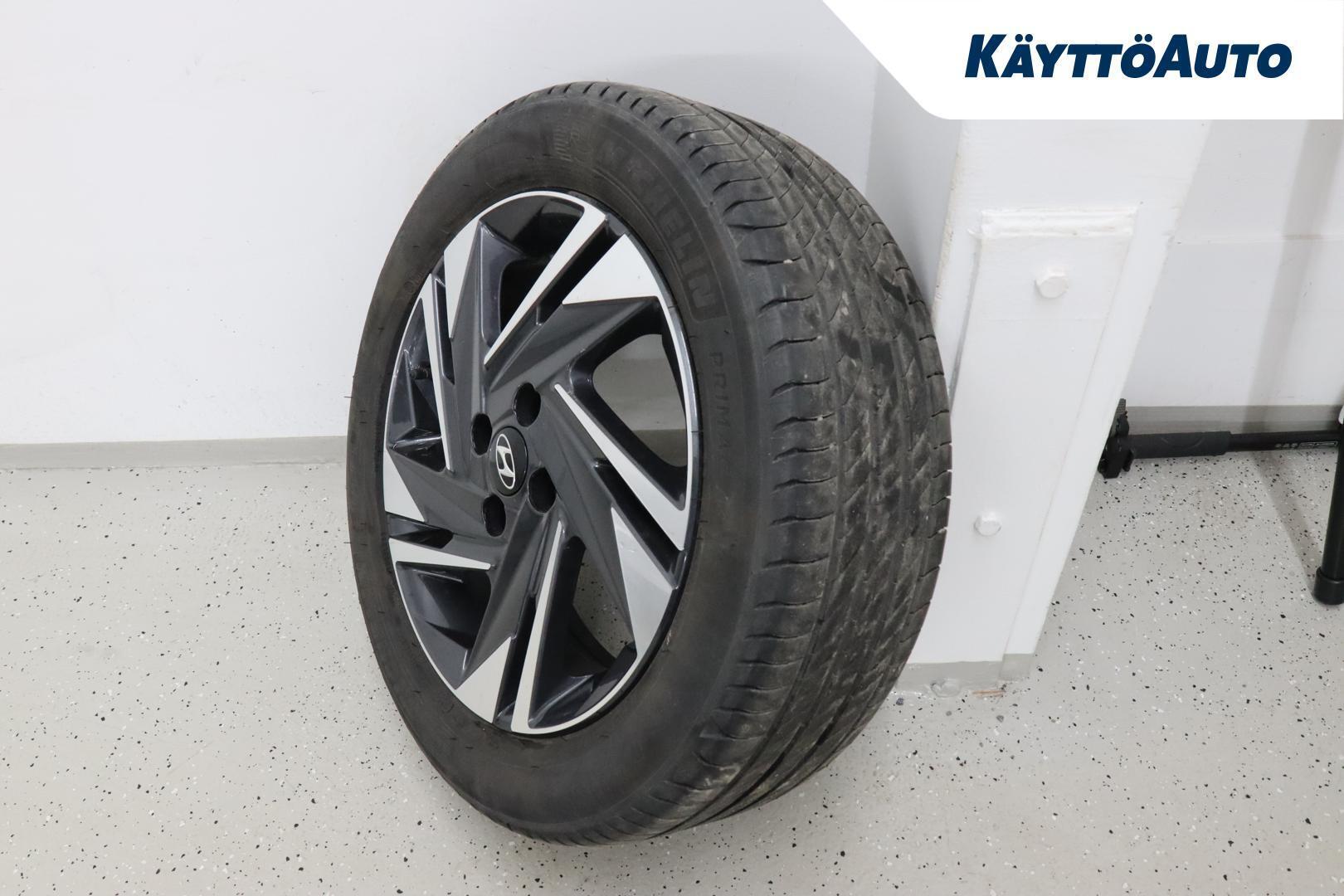 HYUNDAI i20 Hatchback 2021