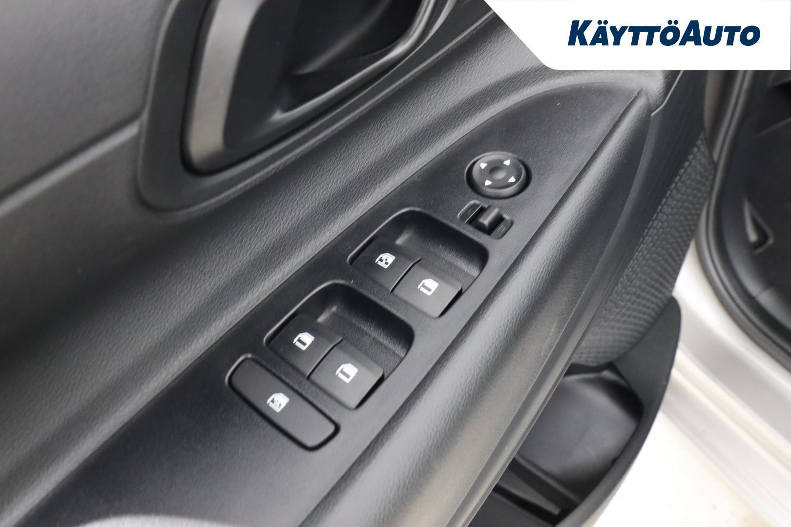 HYUNDAI i20 Hatchback 2021