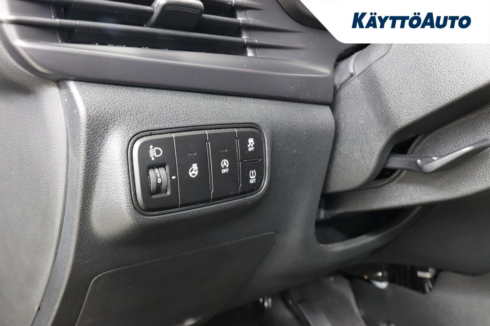 HYUNDAI i20 Hatchback 2021