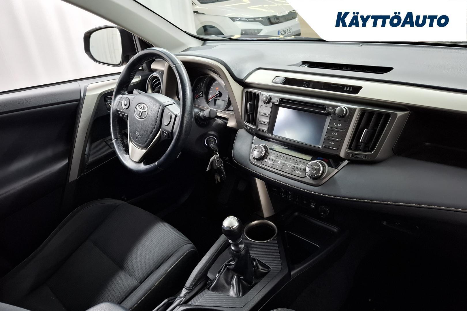 TOYOTA RAV4 2014