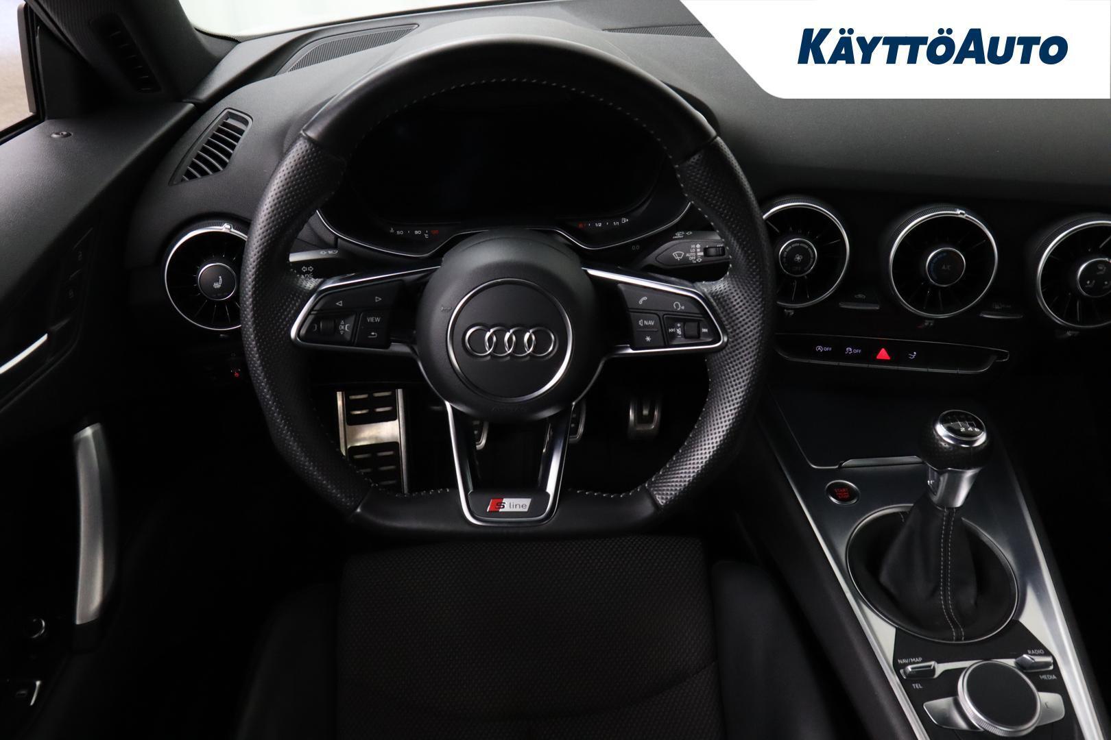 AUDI TT 2015