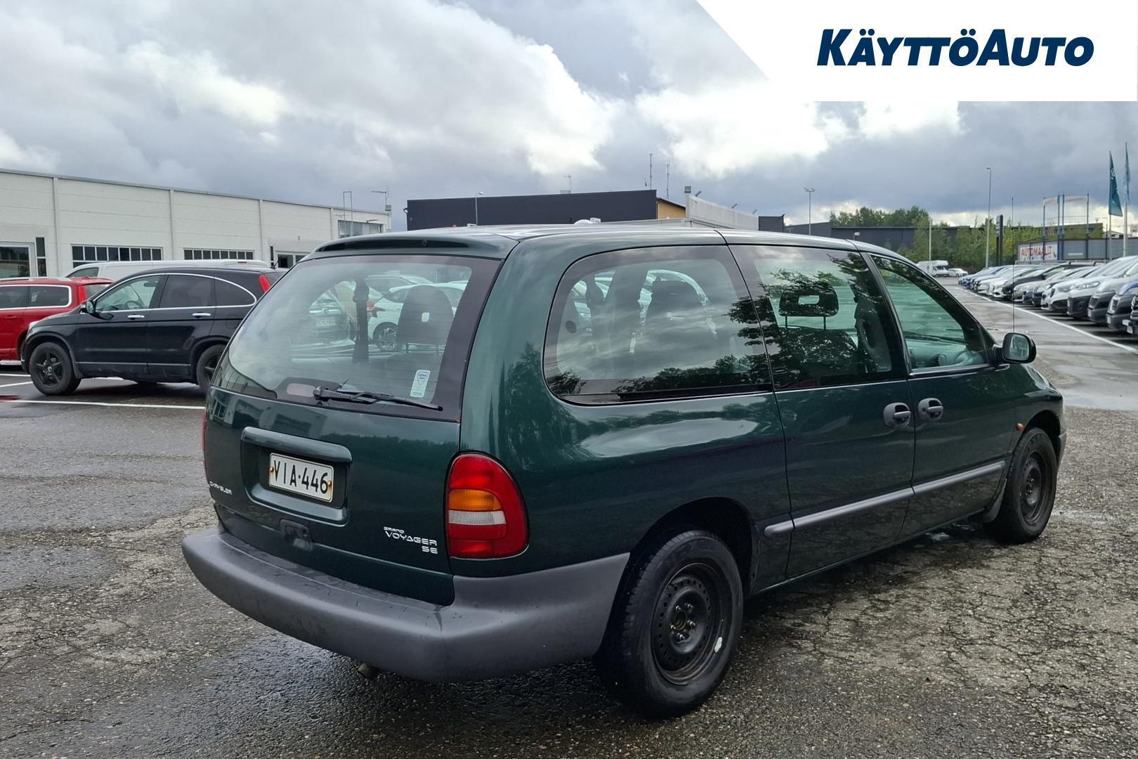 CHRYSLER Voyager 1998