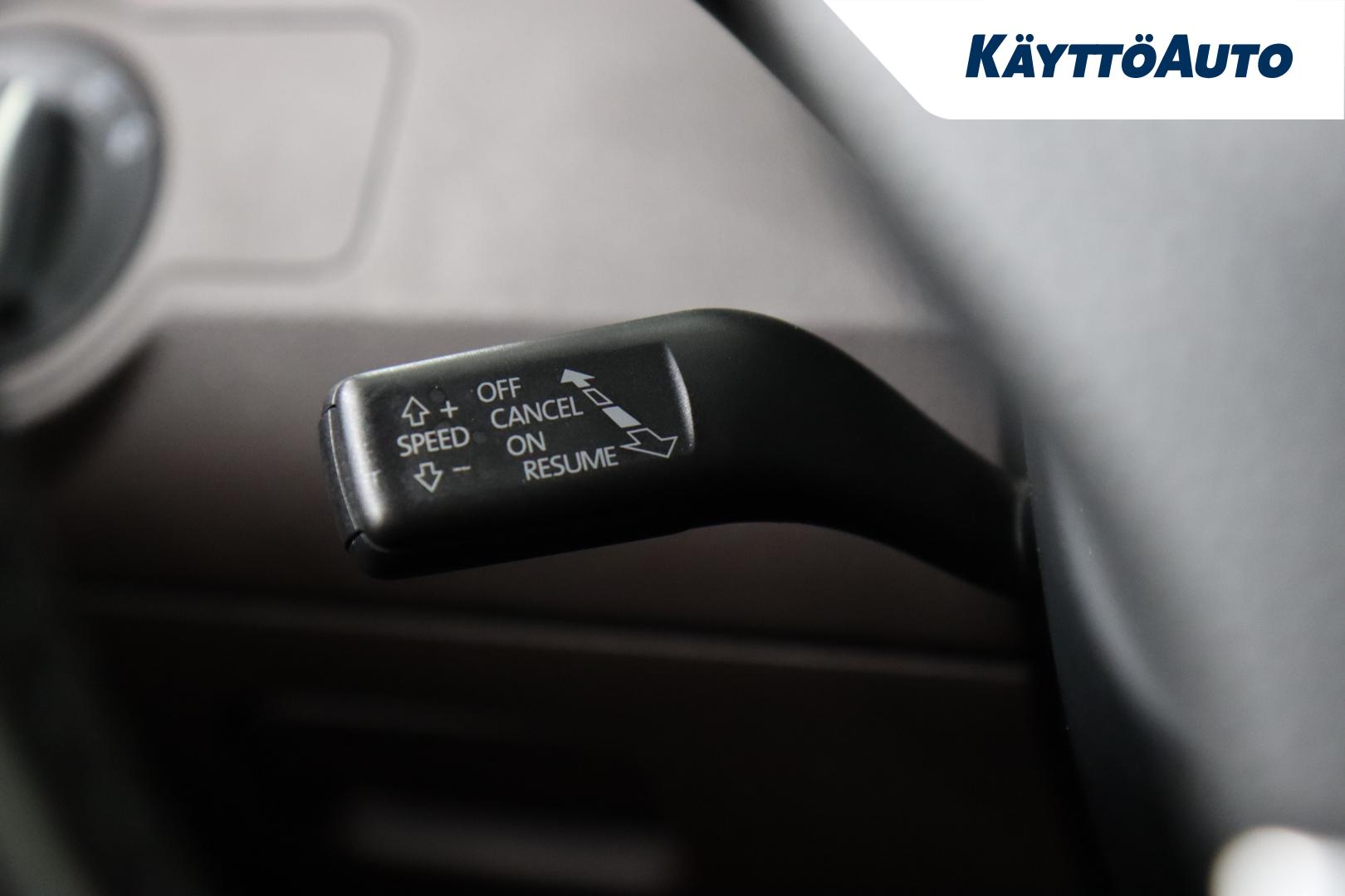 VOLKSWAGEN Passat 2013