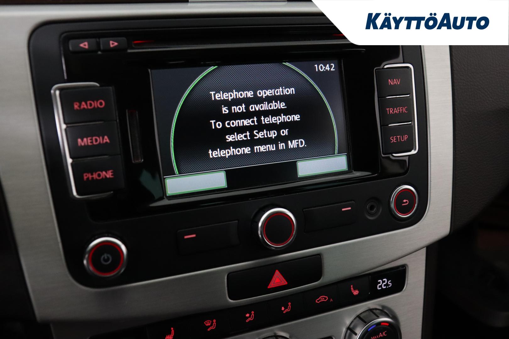 VOLKSWAGEN Passat 2013