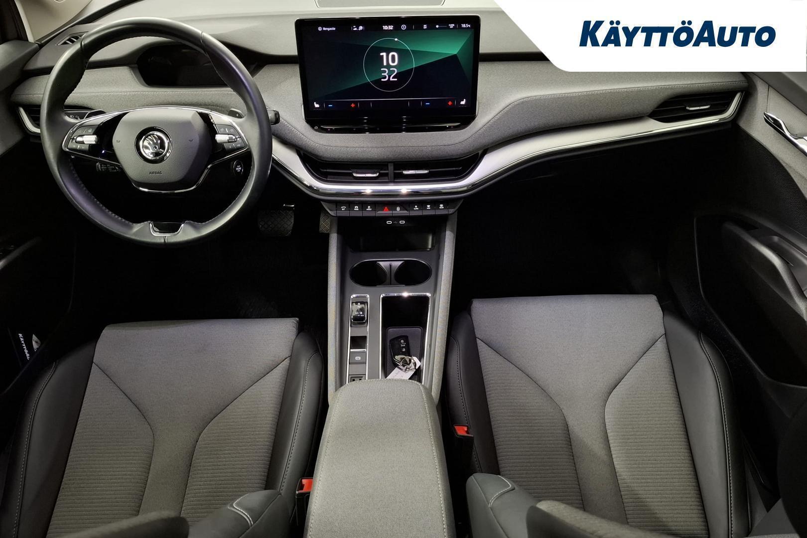 SKODA Enyaq 2023