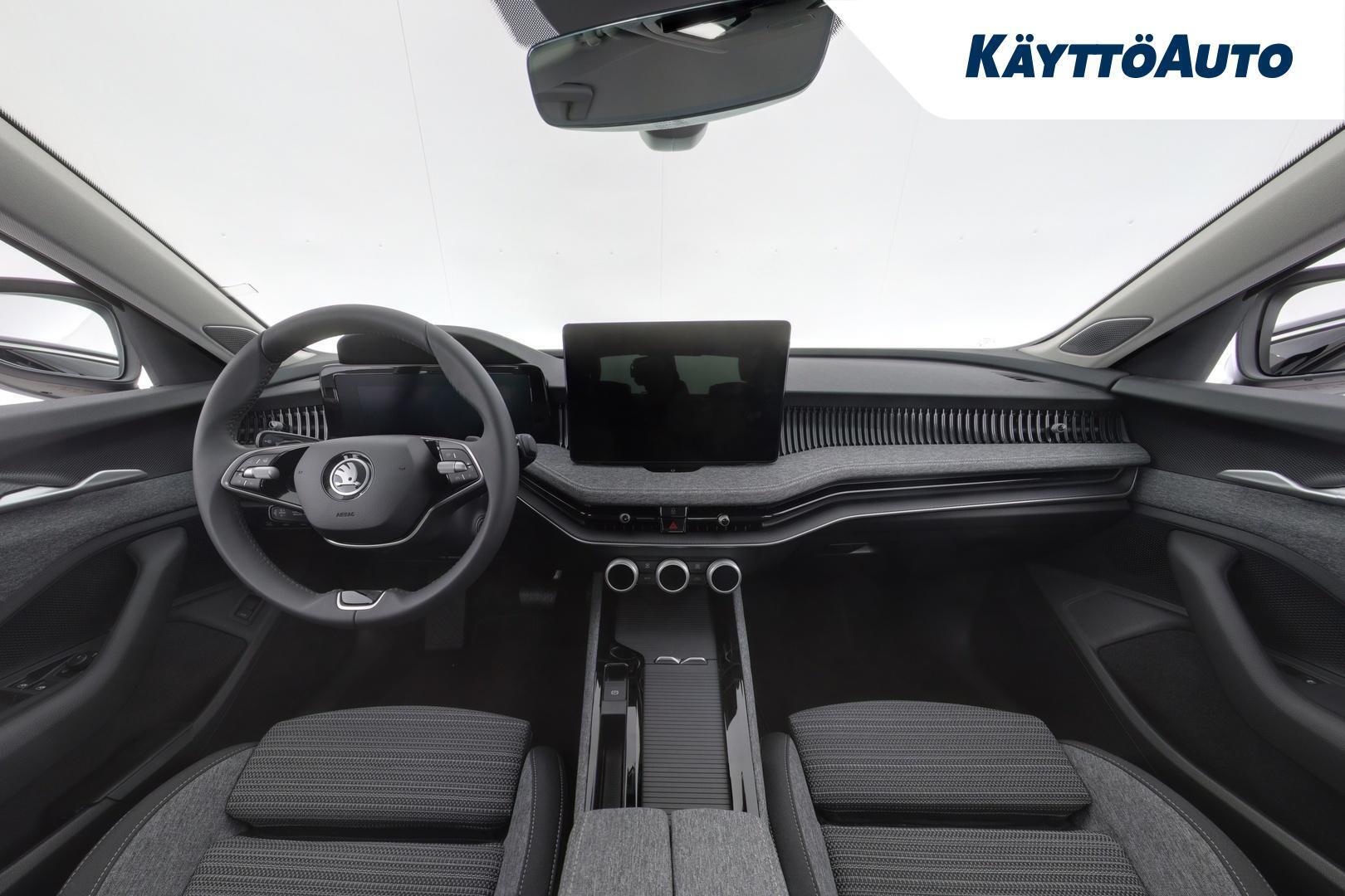 SKODA SUPERB 9