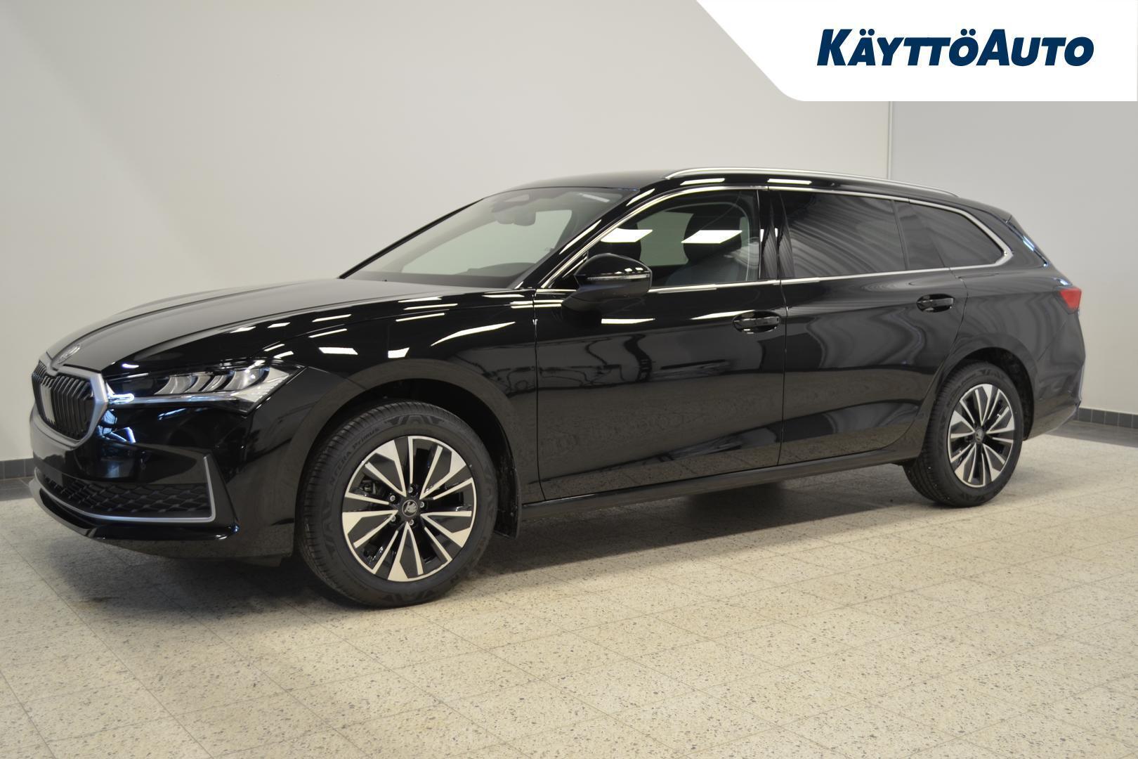 SKODA Superb 2026