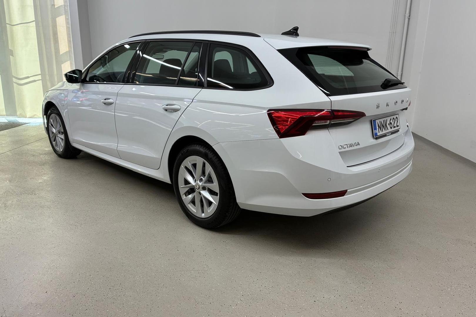 SKODA Octavia 2023