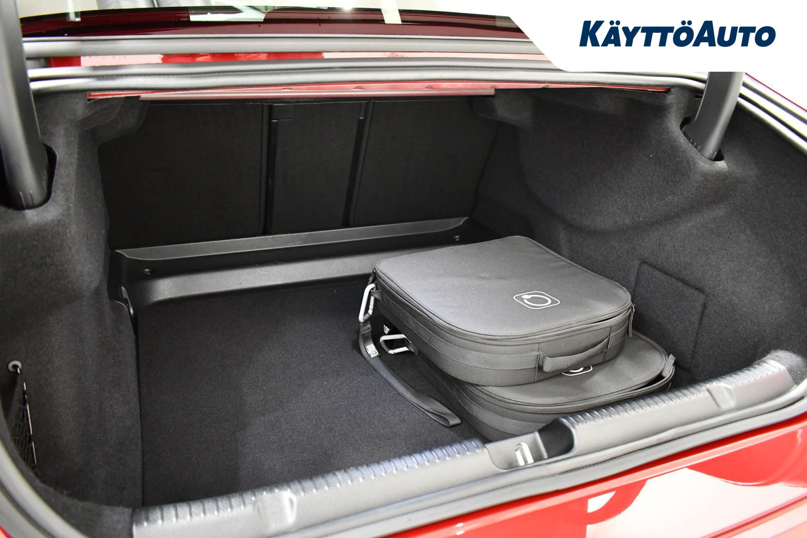 MERCEDES-BENZ EQE 2023