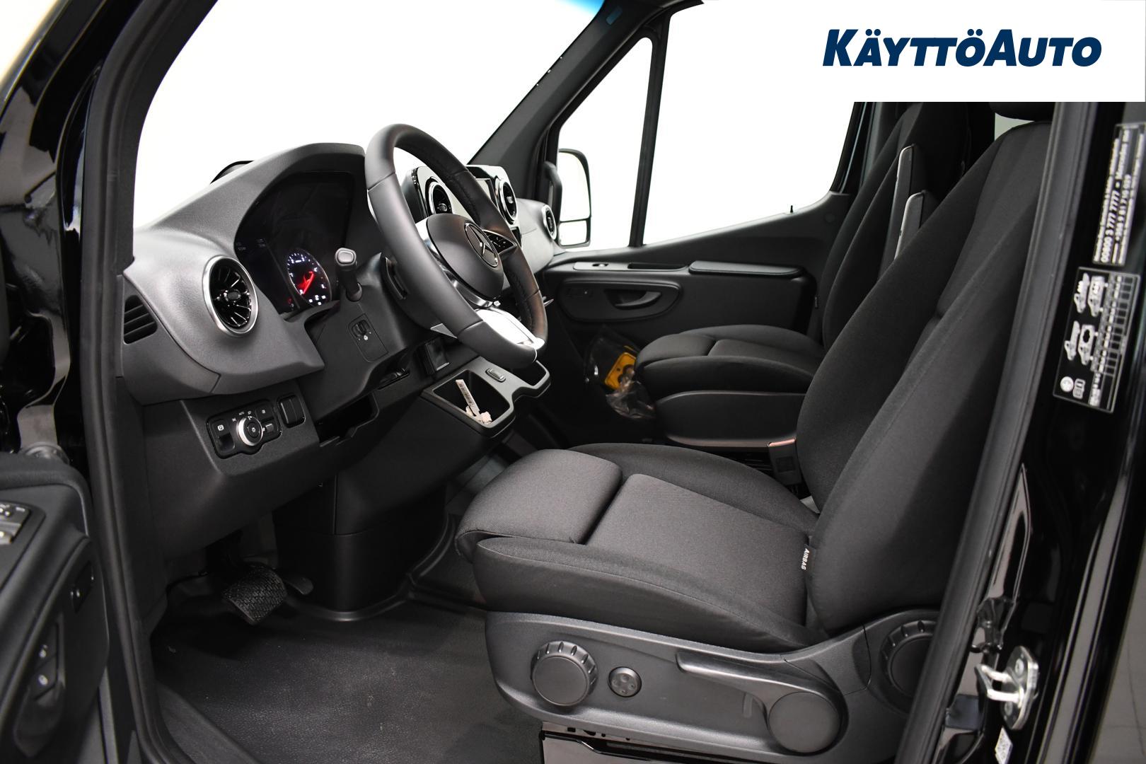 MERCEDES-BENZ Sprinter 2025