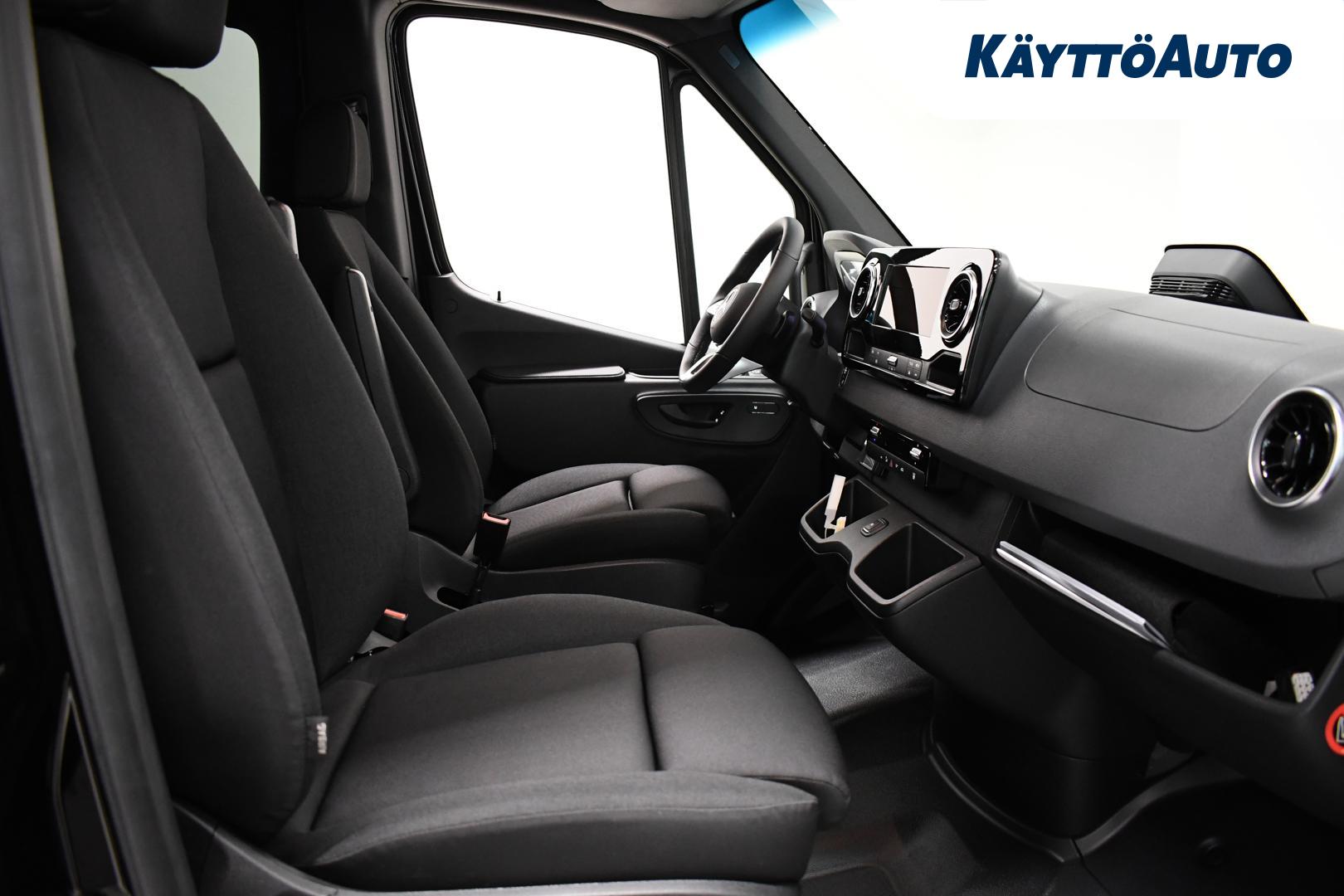 MERCEDES-BENZ Sprinter 2025