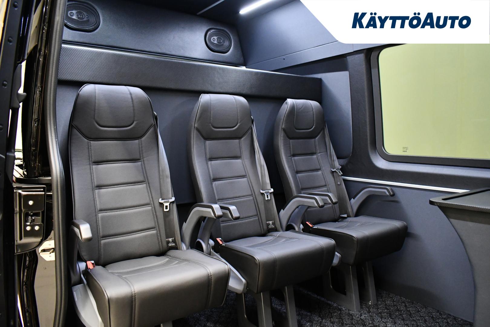 MERCEDES-BENZ Sprinter 2025