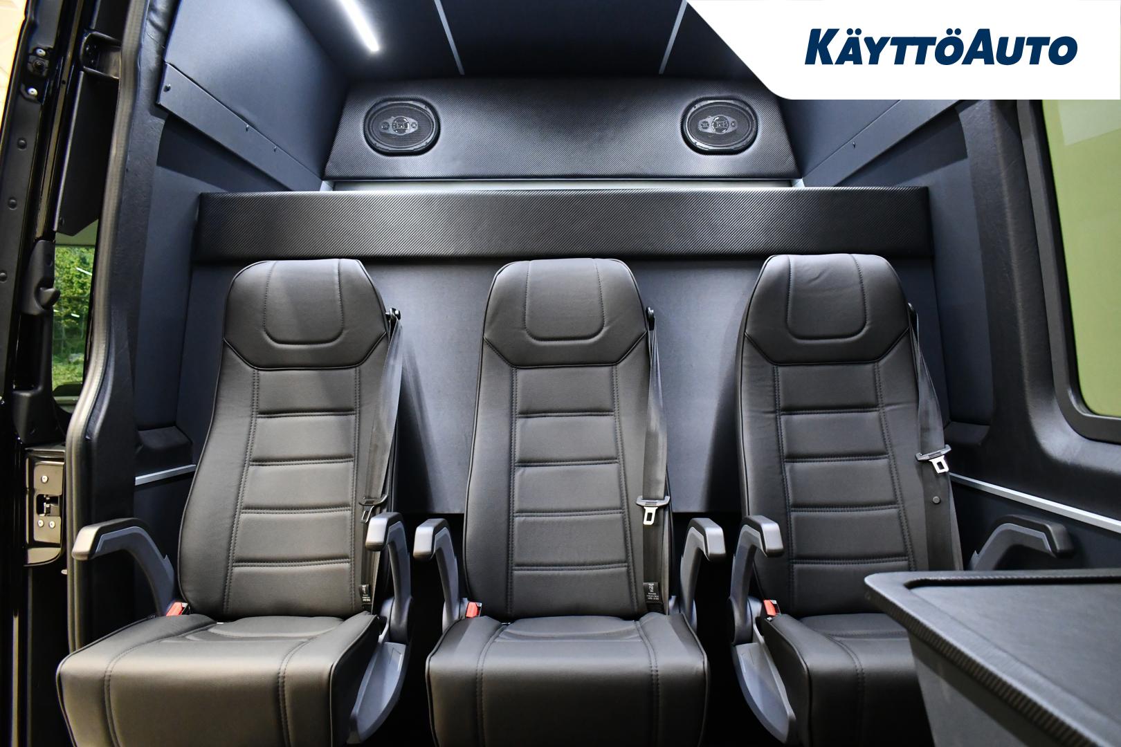 MERCEDES-BENZ Sprinter 2025