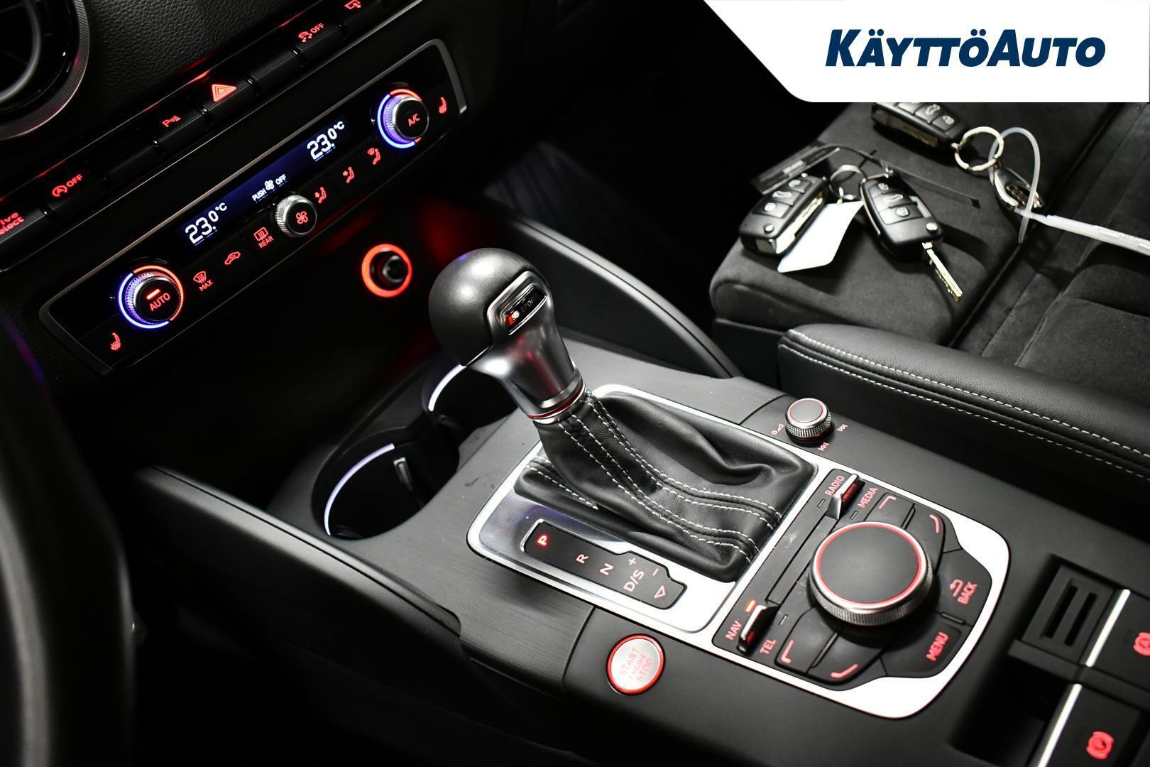 AUDI S3 2015