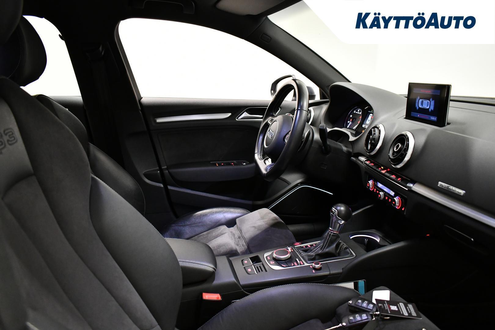 AUDI S3 2015