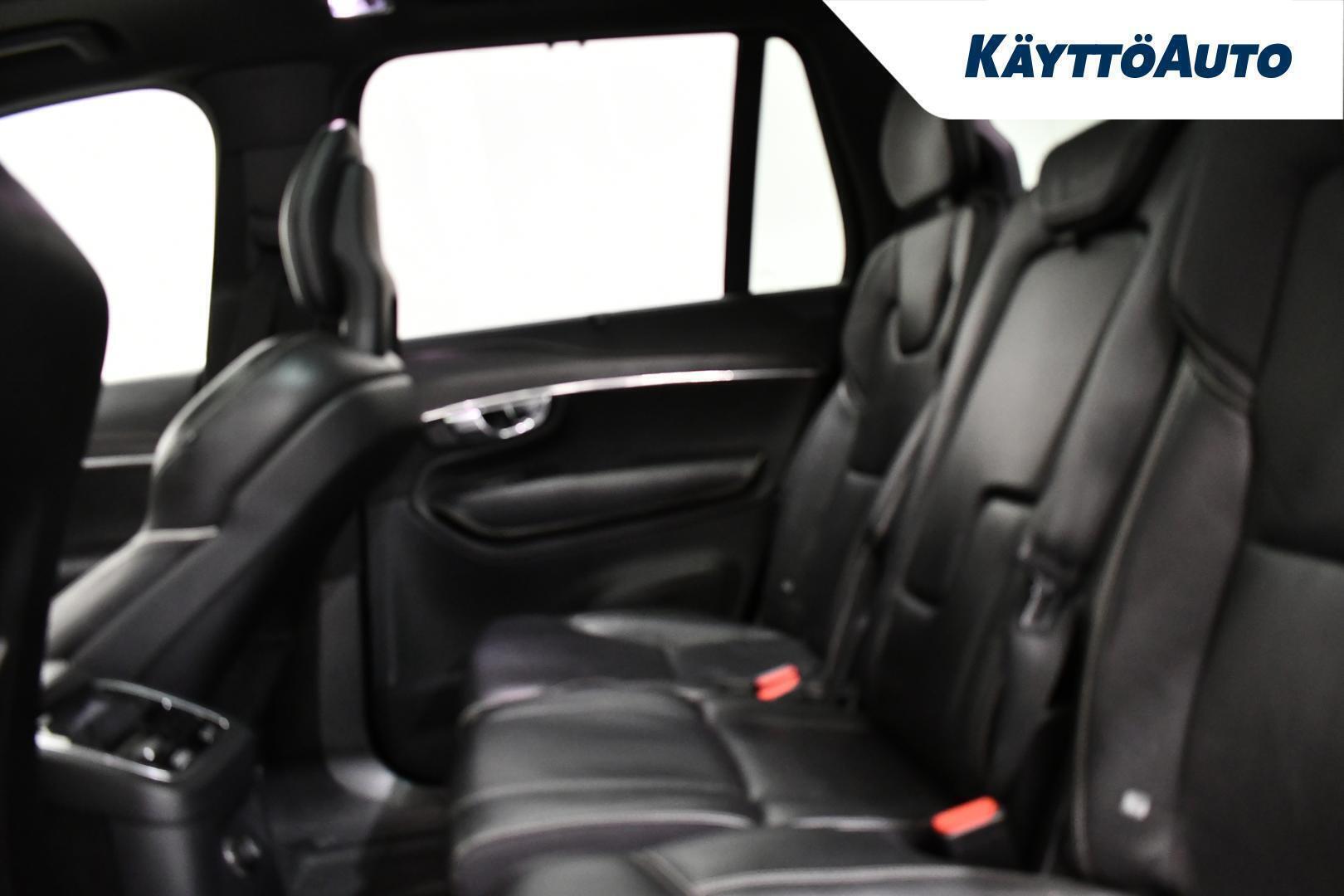VOLVO XC90 13