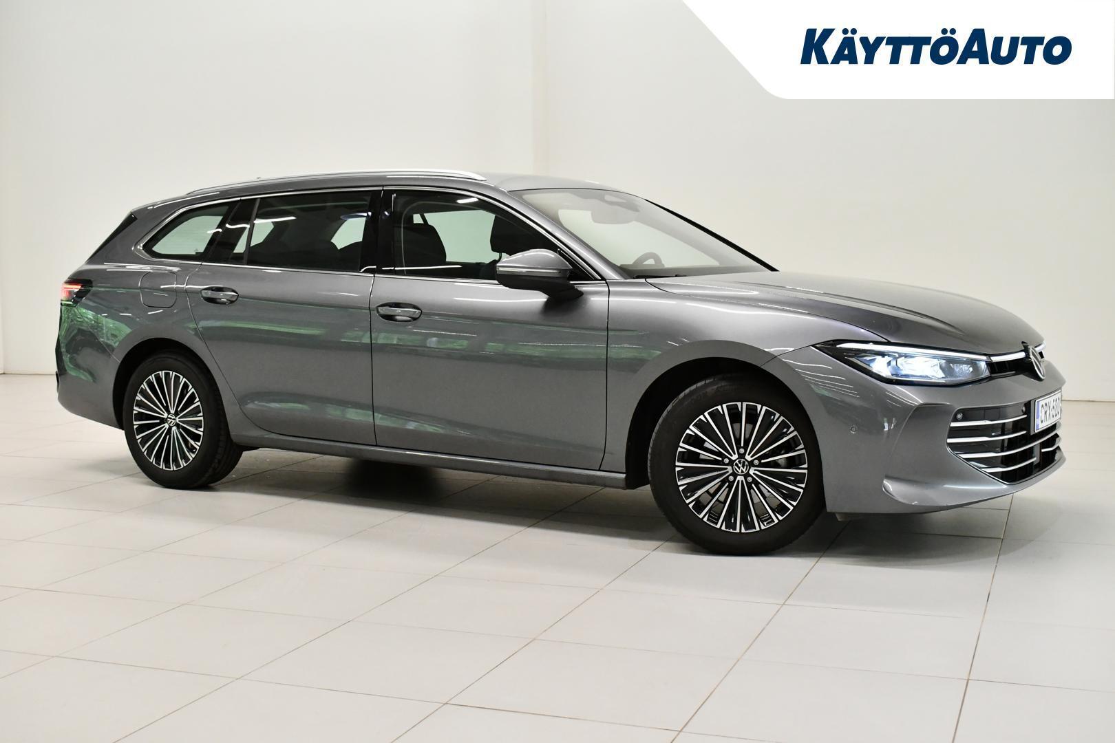 VOLKSWAGEN Passat 2025