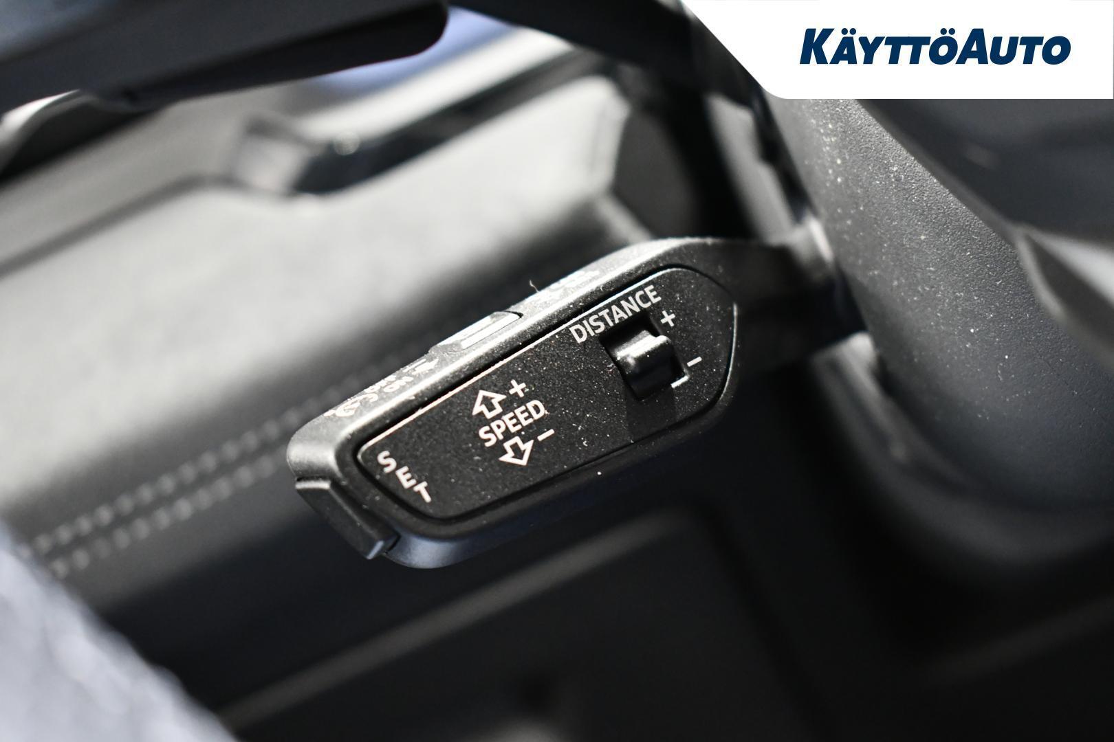 AUDI SQ6 e-tron 2025