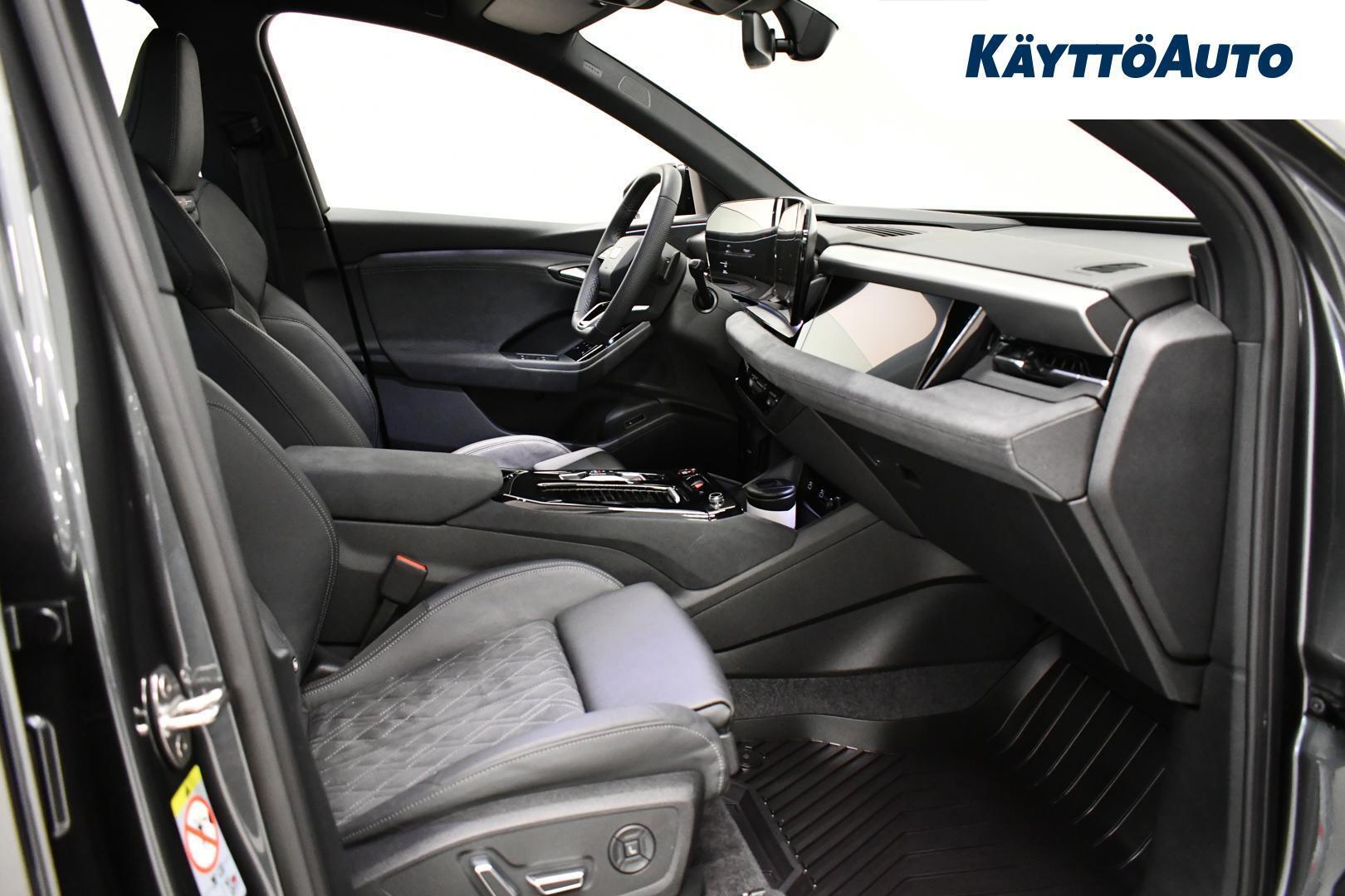 AUDI SQ6 e-tron 2025