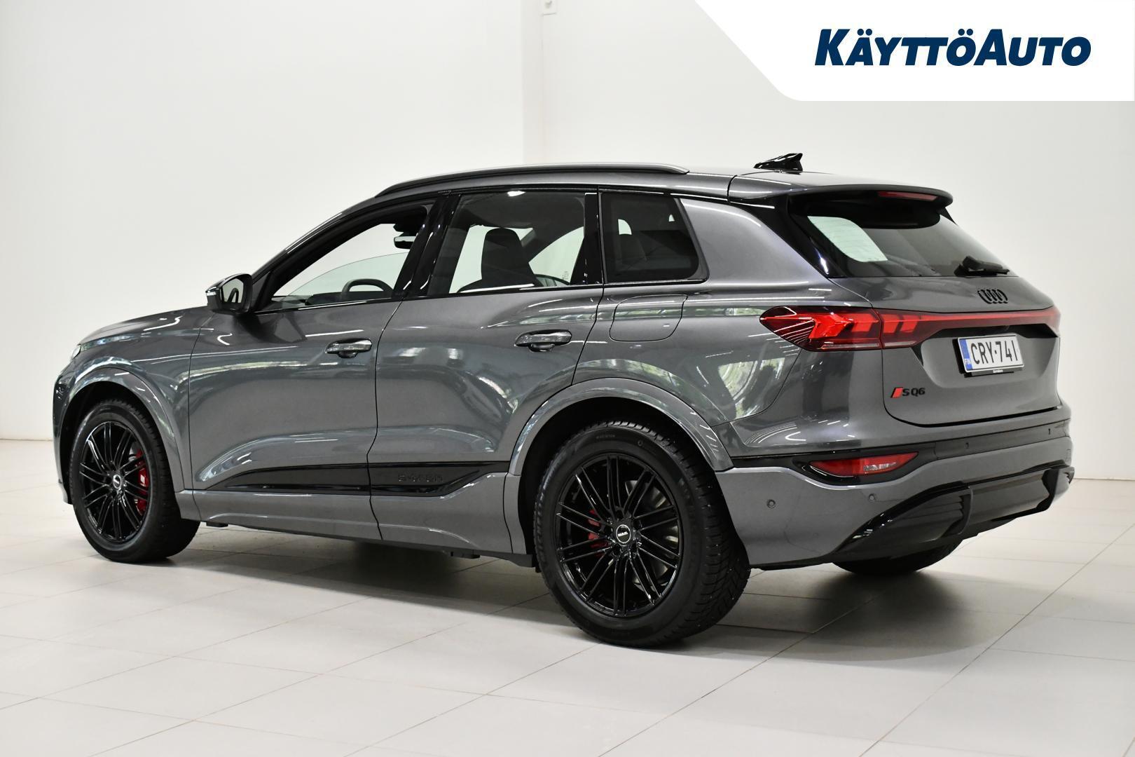 AUDI SQ6 e-tron 2025