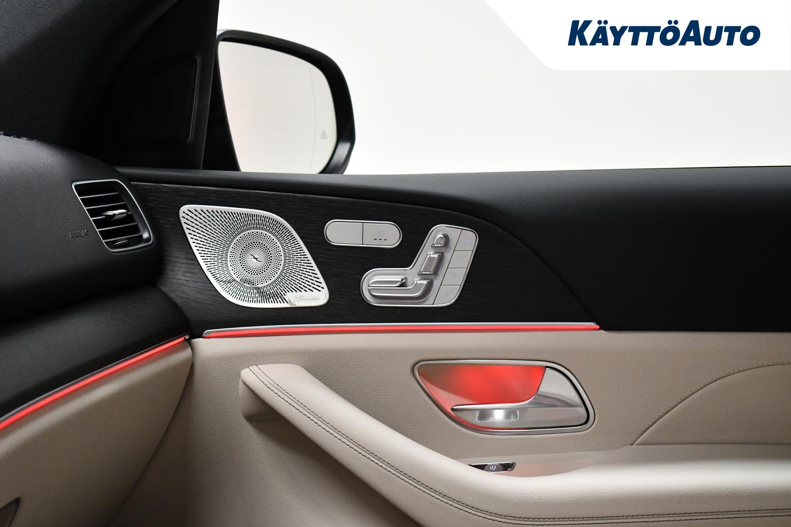 MERCEDES-BENZ GLE 2025