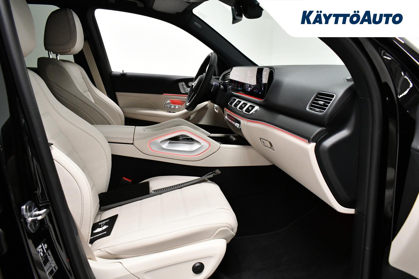 MERCEDES-BENZ GLE 2025