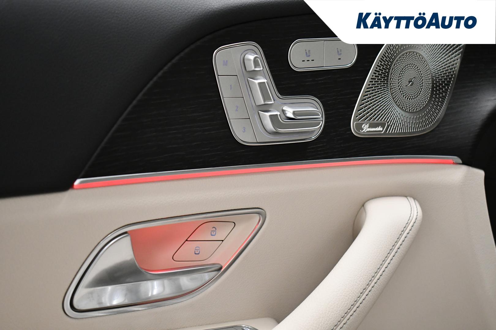 MERCEDES-BENZ GLE 2025